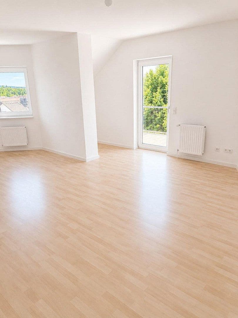 Prenájom bytu 2-izbový 84 m², Im Häusergraben 10, Langenselbold, Hesensko Prenájom bytu 2-izbový 84 m², Im Häusergraben 10, Langenselbold, Hesensko