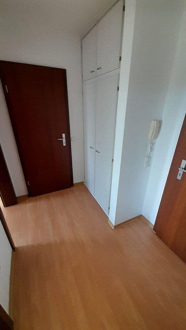 Prenájom bytu 2-izbový 42 m², Bahnhofstraße 18, Rosengarten, Dolné Sasko Prenájom bytu 2-izbový 42 m², Bahnhofstraße 18, Rosengarten, Dolné Sasko