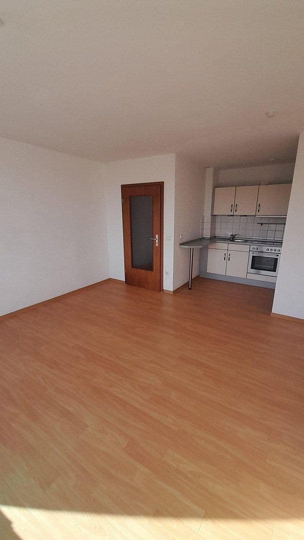 Prenájom bytu 2-izbový 42 m², Bahnhofstraße 18, Rosengarten, Dolné Sasko Prenájom bytu 2-izbový 42 m², Bahnhofstraße 18, Rosengarten, Dolné Sasko