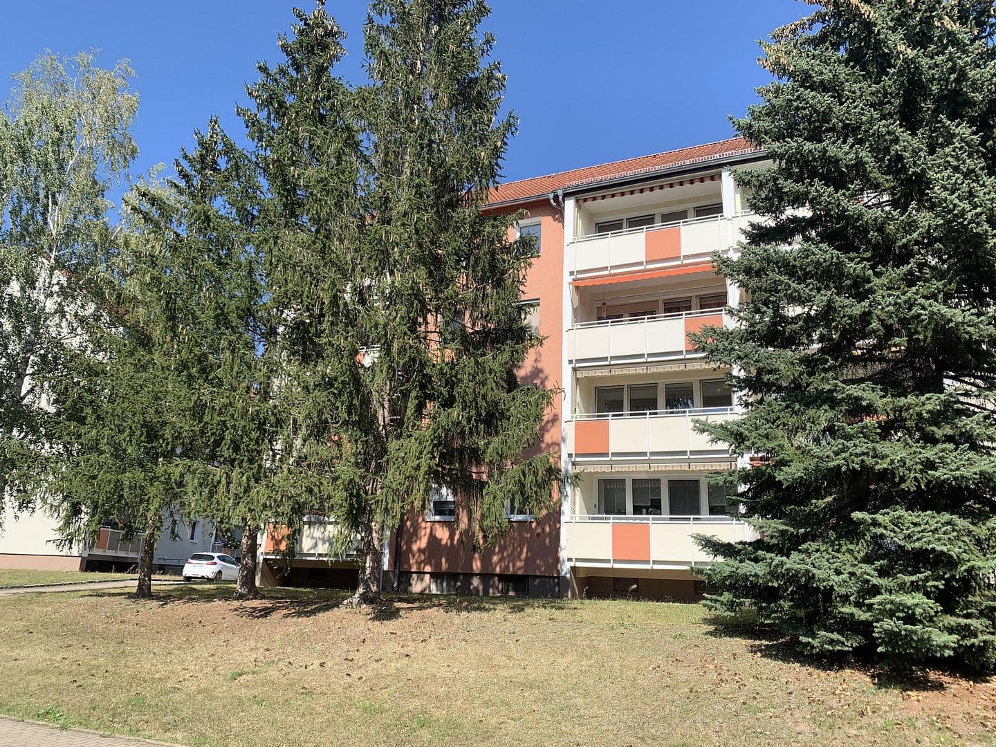 Prenájom bytu 3-izbový 67 m², Mergendorfer Weg 42, Riesa, Sasko Prenájom bytu 3-izbový 67 m², Mergendorfer Weg 42, Riesa, Sasko