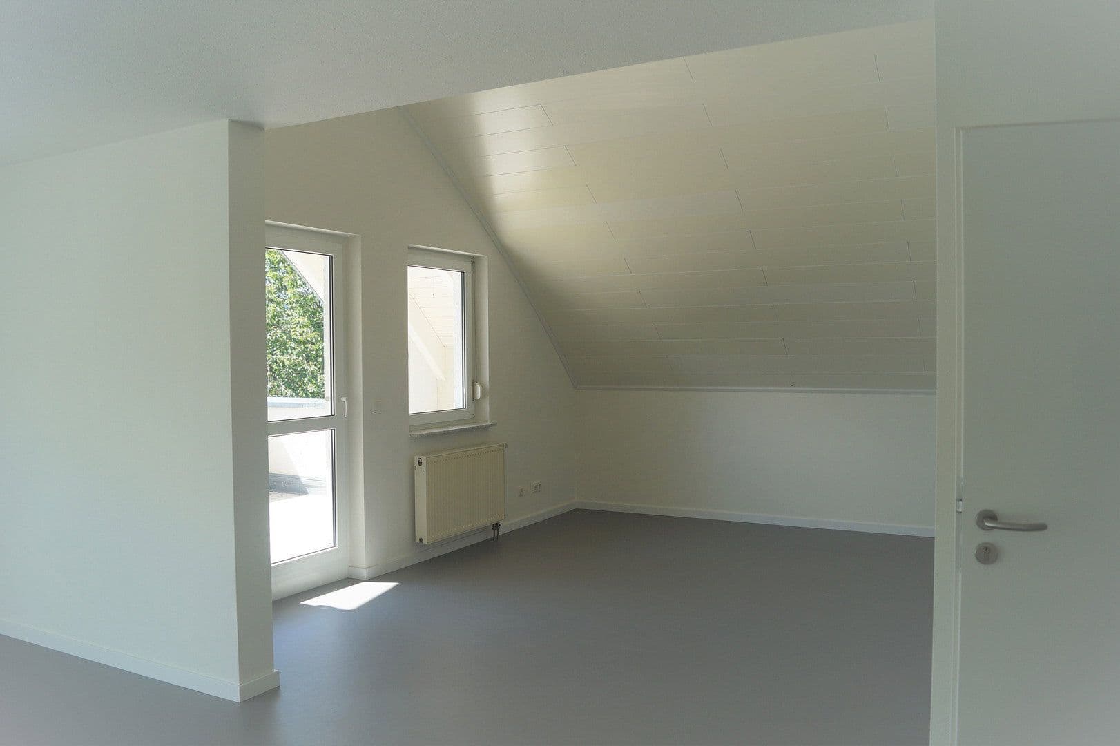 Prenájom kancelárie 215 m², Staufen im Breisgau, Bádensko-Wurttembersko Prenájom kancelárie 215 m², Staufen im Breisgau, Bádensko-Wurttembersko
