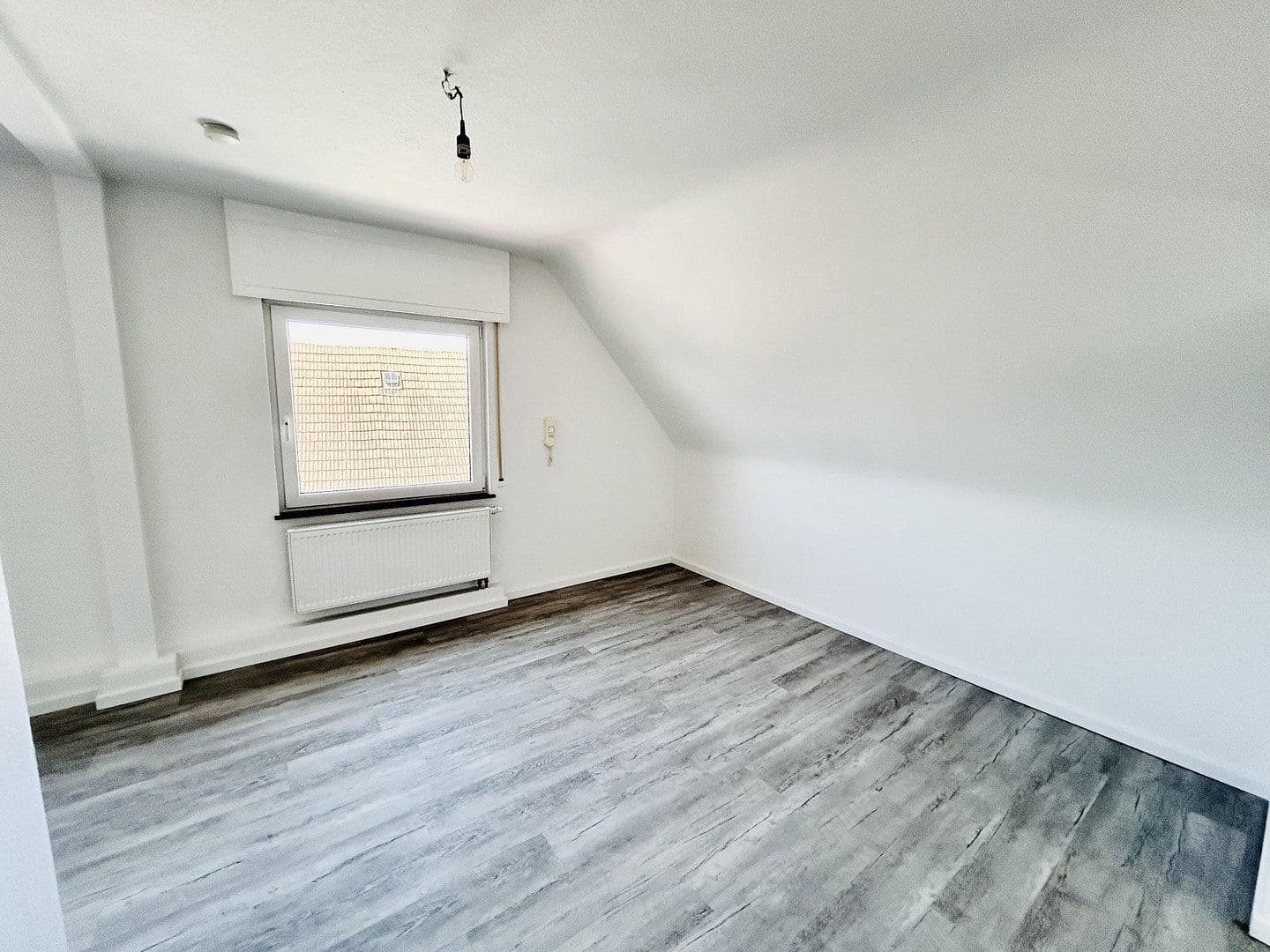 Predaj bytu 4-izbový 80 m², Hattersheim am Main, Hesensko Predaj bytu 4-izbový 80 m², Hattersheim am Main, Hesensko