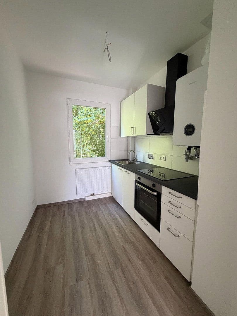 Prenájom bytu 2-izbový 36 m², Böblingerstr. 409, Stuttgart, Bádensko-Wurttembersko Prenájom bytu 2-izbový 36 m², Böblingerstr. 409, Stuttgart, Bádensko-Wurttembersko