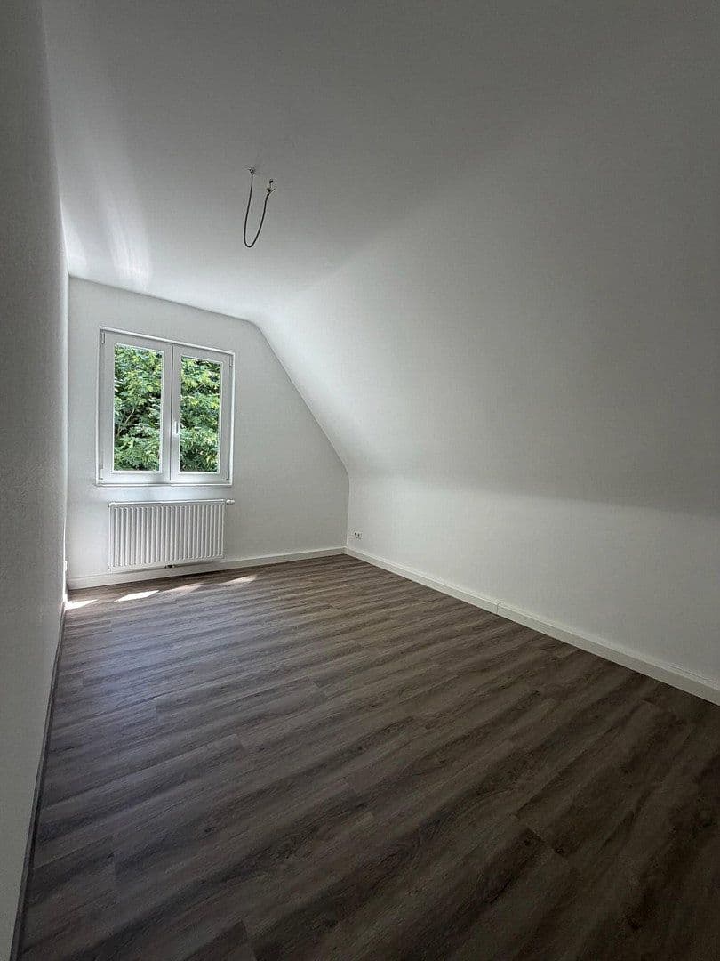 Prenájom bytu 2-izbový 36 m², Böblingerstr. 409, Stuttgart, Bádensko-Wurttembersko Prenájom bytu 2-izbový 36 m², Böblingerstr. 409, Stuttgart, Bádensko-Wurttembersko