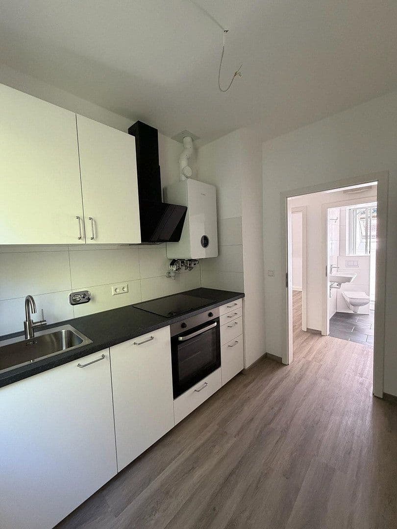 Prenájom bytu 2-izbový 36 m², Böblingerstr. 409, Stuttgart, Bádensko-Wurttembersko Prenájom bytu 2-izbový 36 m², Böblingerstr. 409, Stuttgart, Bádensko-Wurttembersko