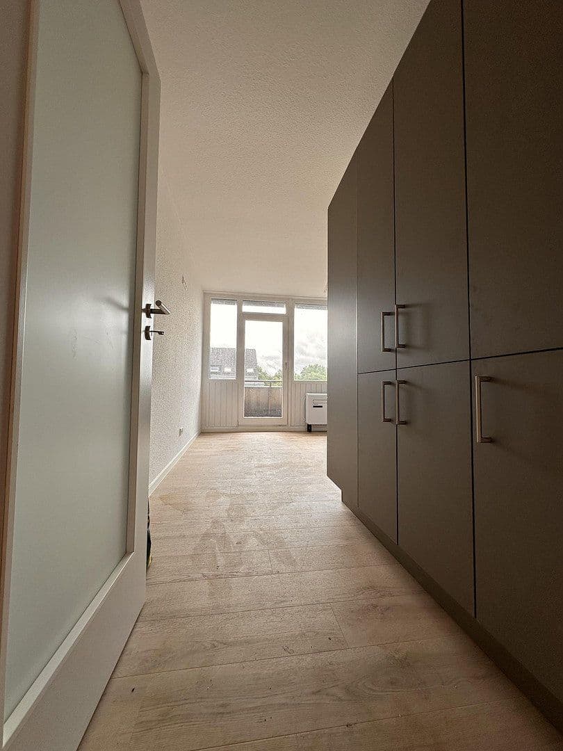 Prenájom bytu 3-izbový 68 m², Oldenburg, Dolné Sasko Prenájom bytu 3-izbový 68 m², Oldenburg, Dolné Sasko