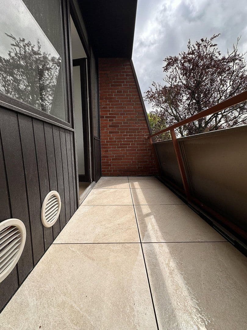 Prenájom bytu 3-izbový 68 m², Oldenburg, Dolné Sasko Prenájom bytu 3-izbový 68 m², Oldenburg, Dolné Sasko