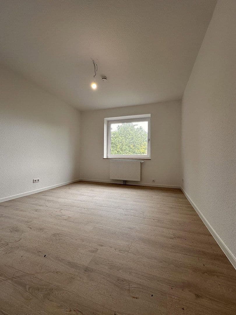 Prenájom bytu 3-izbový 68 m², Oldenburg, Dolné Sasko Prenájom bytu 3-izbový 68 m², Oldenburg, Dolné Sasko