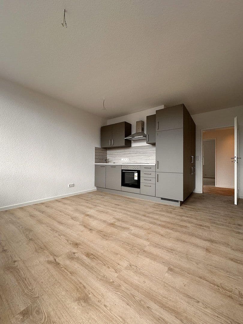 Prenájom bytu 3-izbový 68 m², Oldenburg, Dolné Sasko Prenájom bytu 3-izbový 68 m², Oldenburg, Dolné Sasko