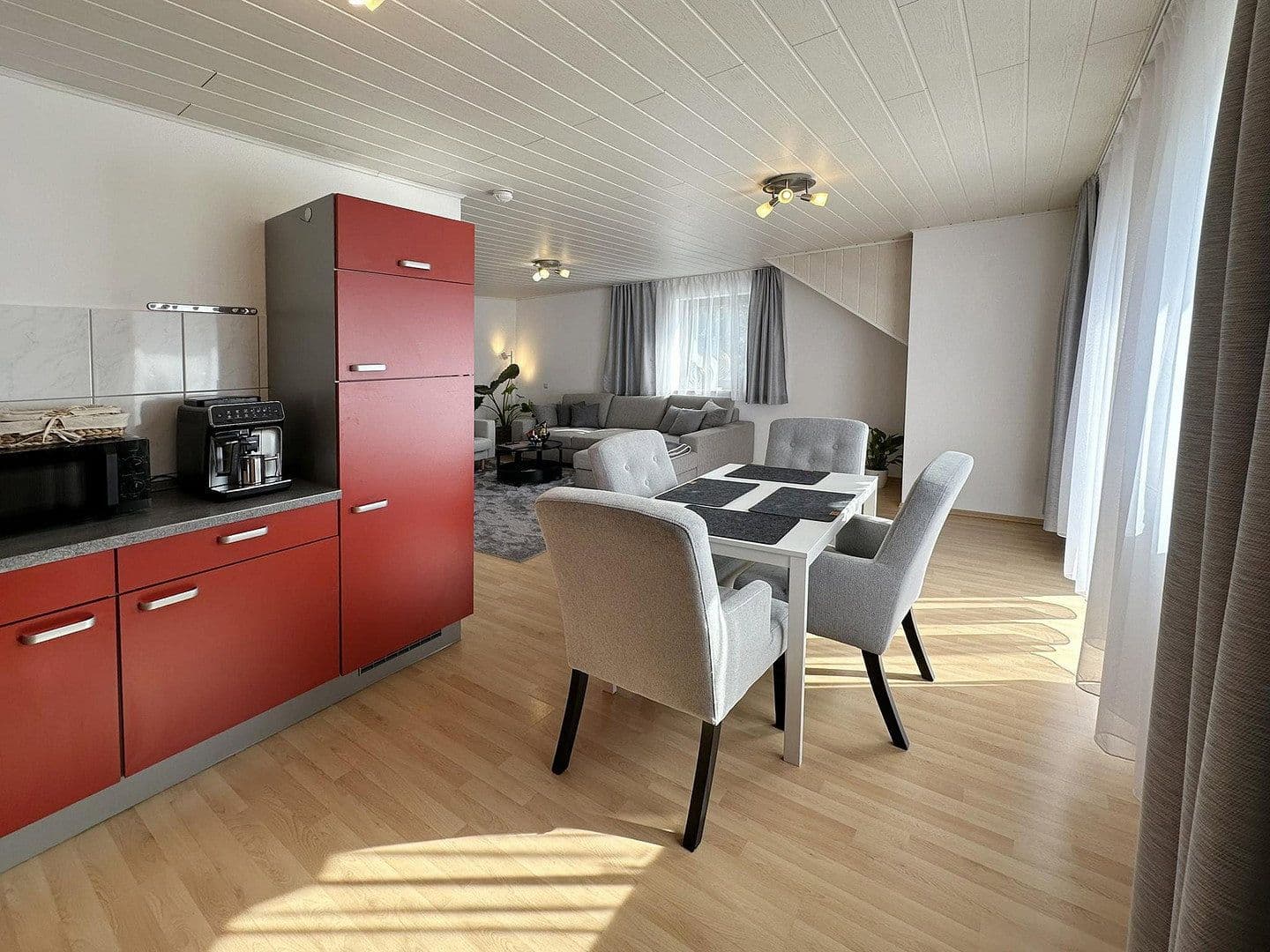 Prenájom bytu 2-izbový 57 m², Augsburg, Bavorsko Prenájom bytu 2-izbový 57 m², Augsburg, Bavorsko
