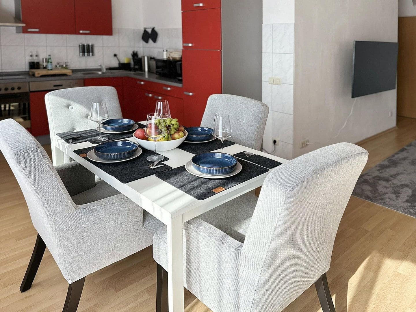 Prenájom bytu 2-izbový 57 m², Augsburg, Bavorsko Prenájom bytu 2-izbový 57 m², Augsburg, Bavorsko