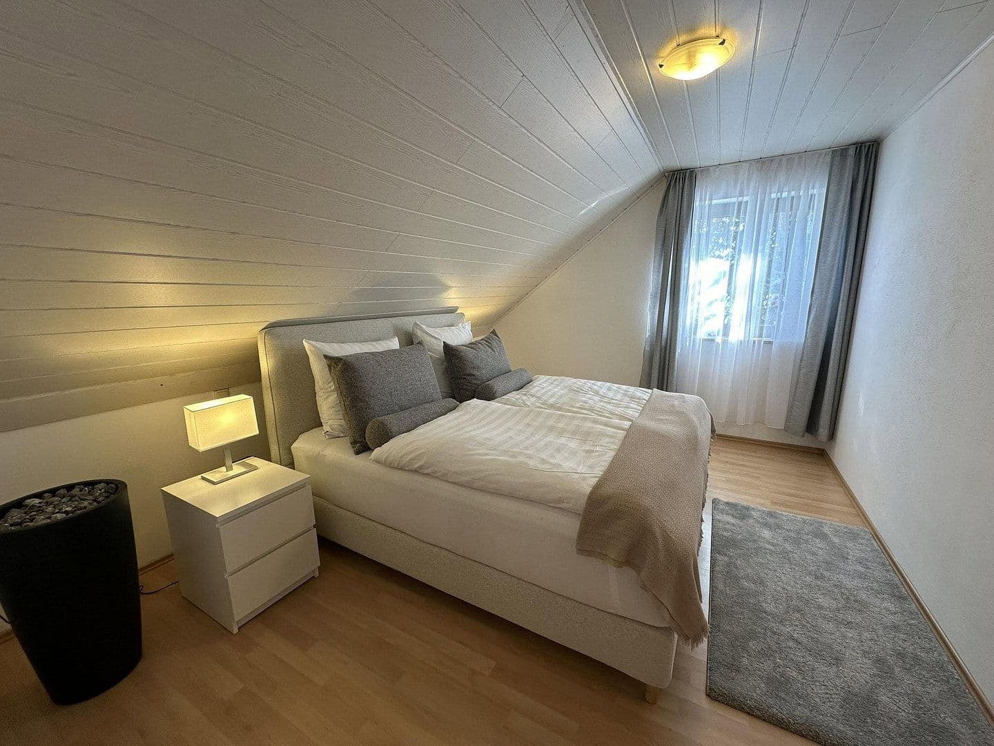 Prenájom bytu 2-izbový 57 m², Augsburg, Bavorsko Prenájom bytu 2-izbový 57 m², Augsburg, Bavorsko