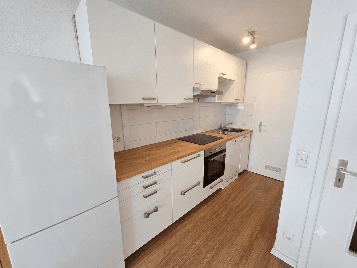 Prenájom bytu 3-izbový 83 m², Olgastraße 8, Dortmund, Severné Porýnie - Westfálsko Prenájom bytu 3-izbový 83 m², Olgastraße 8, Dortmund, Severné Porýnie - Westfálsko