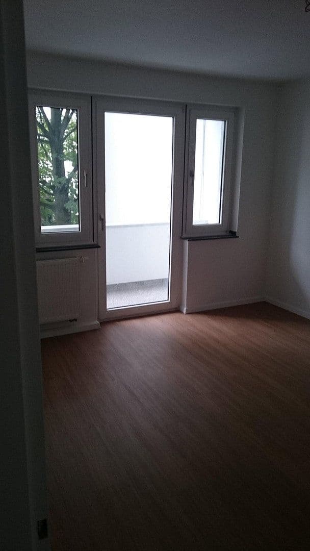 Prenájom bytu 3-izbový 83 m², Olgastraße 8, Dortmund, Severné Porýnie - Westfálsko Prenájom bytu 3-izbový 83 m², Olgastraße 8, Dortmund, Severné Porýnie - Westfálsko