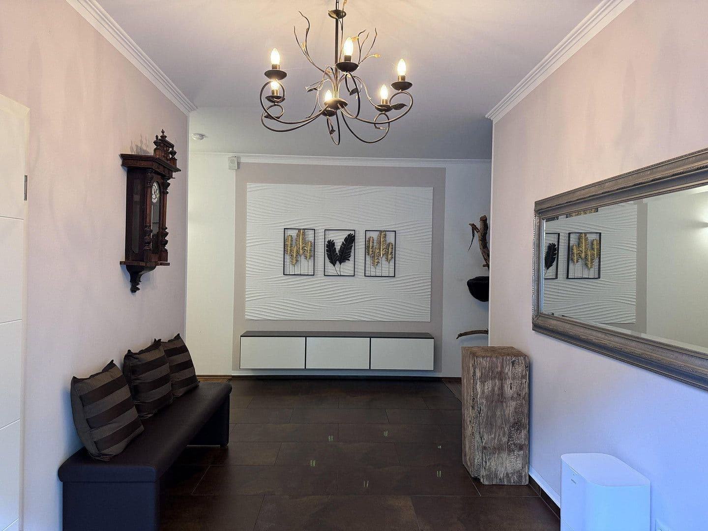 Predaj domu 300 m², pozemok 3.000 m², Zweibrücken, Porýnie-Falcko Predaj domu 300 m², pozemok 3.000 m², Zweibrücken, Porýnie-Falcko