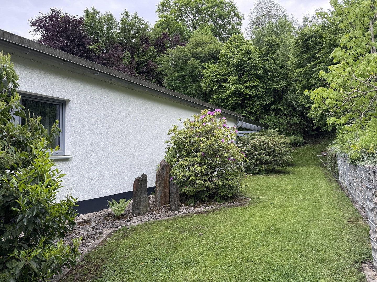 Predaj domu 300 m², pozemok 3.000 m², Zweibrücken, Porýnie-Falcko Predaj domu 300 m², pozemok 3.000 m², Zweibrücken, Porýnie-Falcko