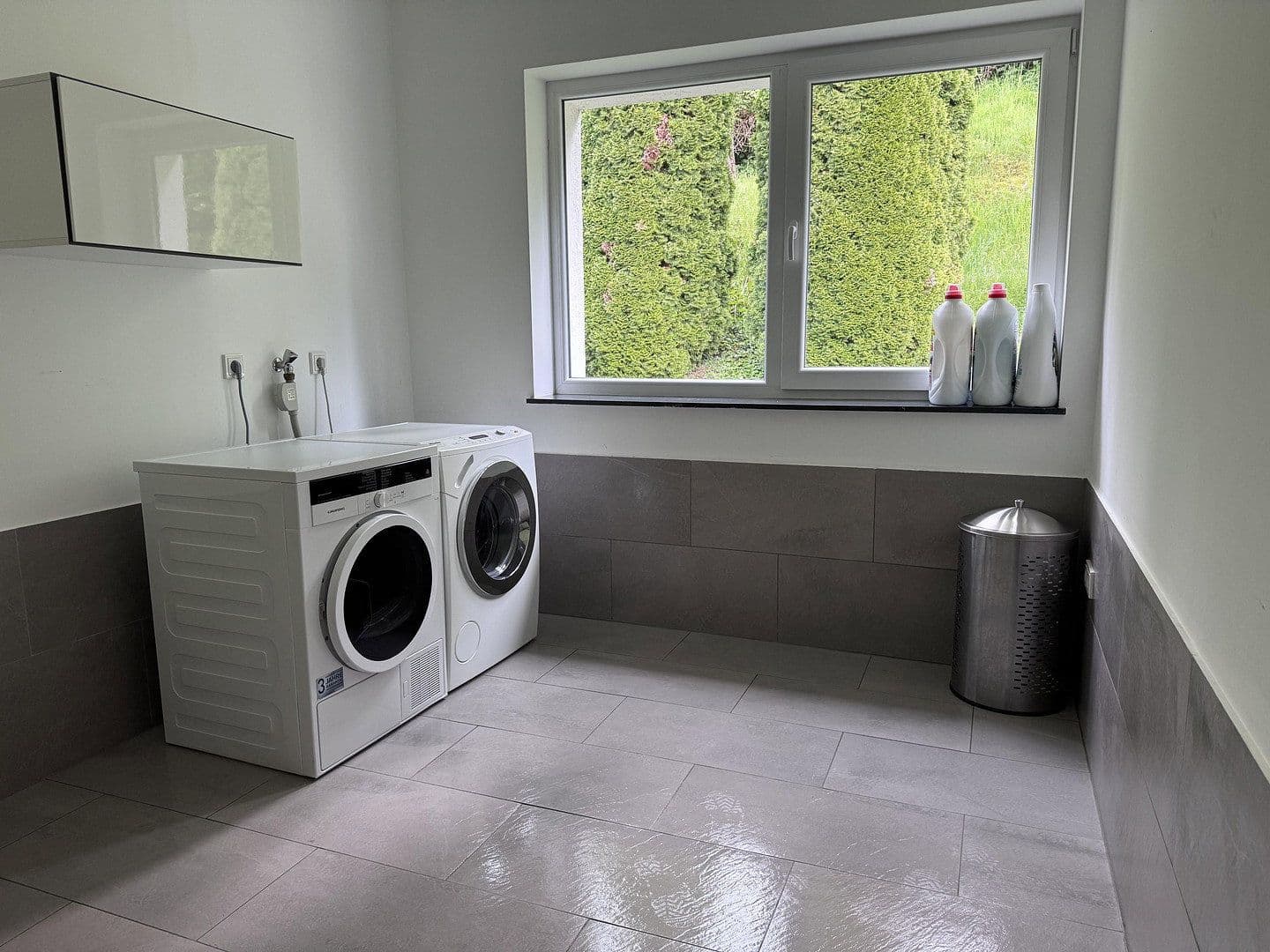 Predaj domu 300 m², pozemok 3.000 m², Zweibrücken, Porýnie-Falcko Predaj domu 300 m², pozemok 3.000 m², Zweibrücken, Porýnie-Falcko