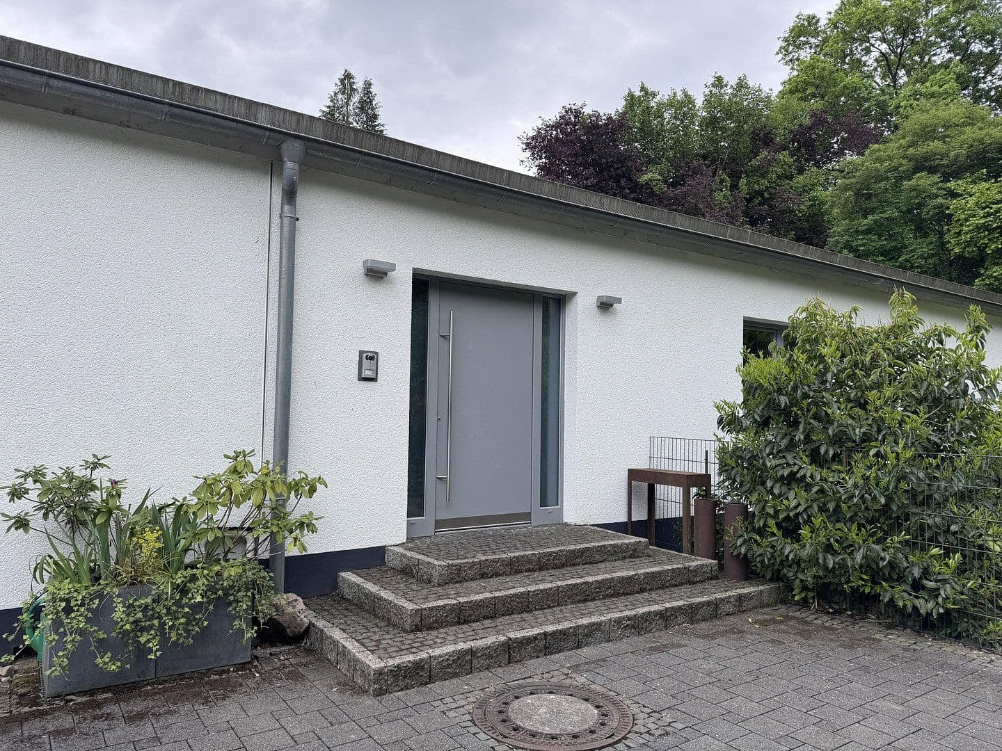 Predaj domu 300 m², pozemok 3.000 m², Zweibrücken, Porýnie-Falcko Predaj domu 300 m², pozemok 3.000 m², Zweibrücken, Porýnie-Falcko