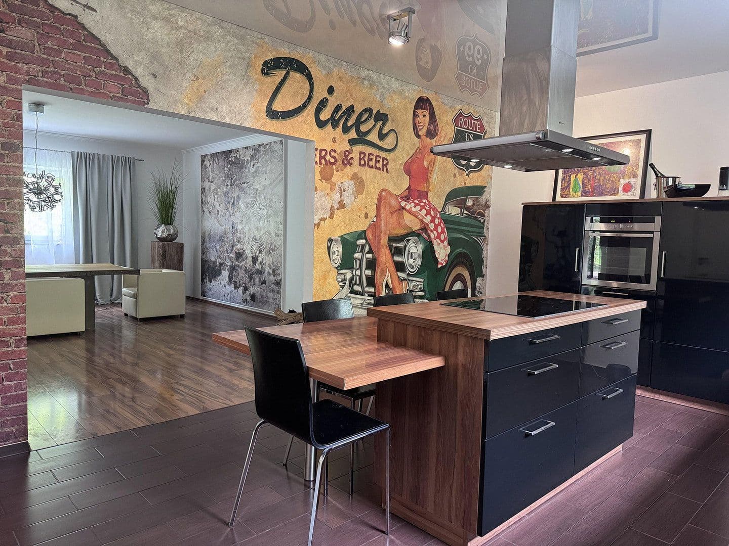 Predaj domu 300 m², pozemok 3.000 m², Zweibrücken, Porýnie-Falcko Predaj domu 300 m², pozemok 3.000 m², Zweibrücken, Porýnie-Falcko
