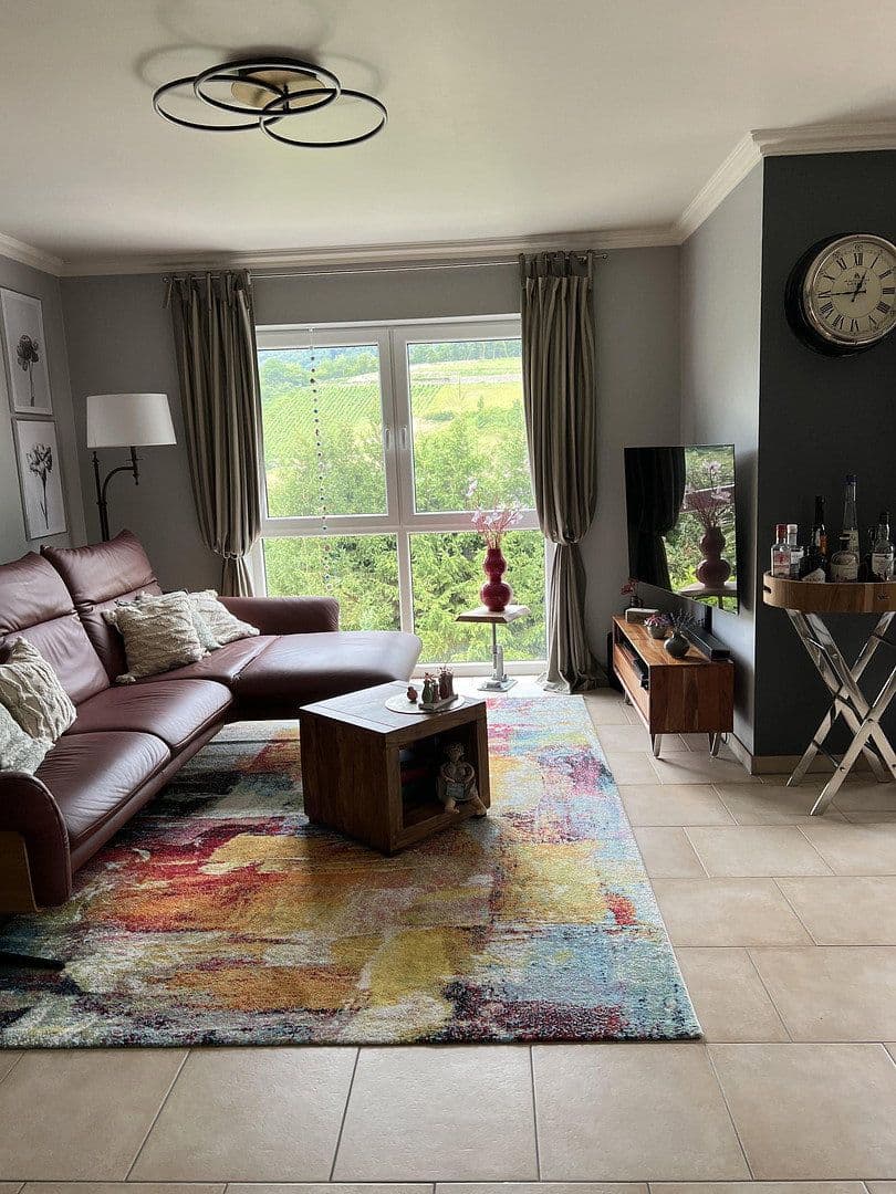 Predaj domu 143 m², pozemok 331 m², Obernhof, Porýnie-Falcko Predaj domu 143 m², pozemok 331 m², Obernhof, Porýnie-Falcko