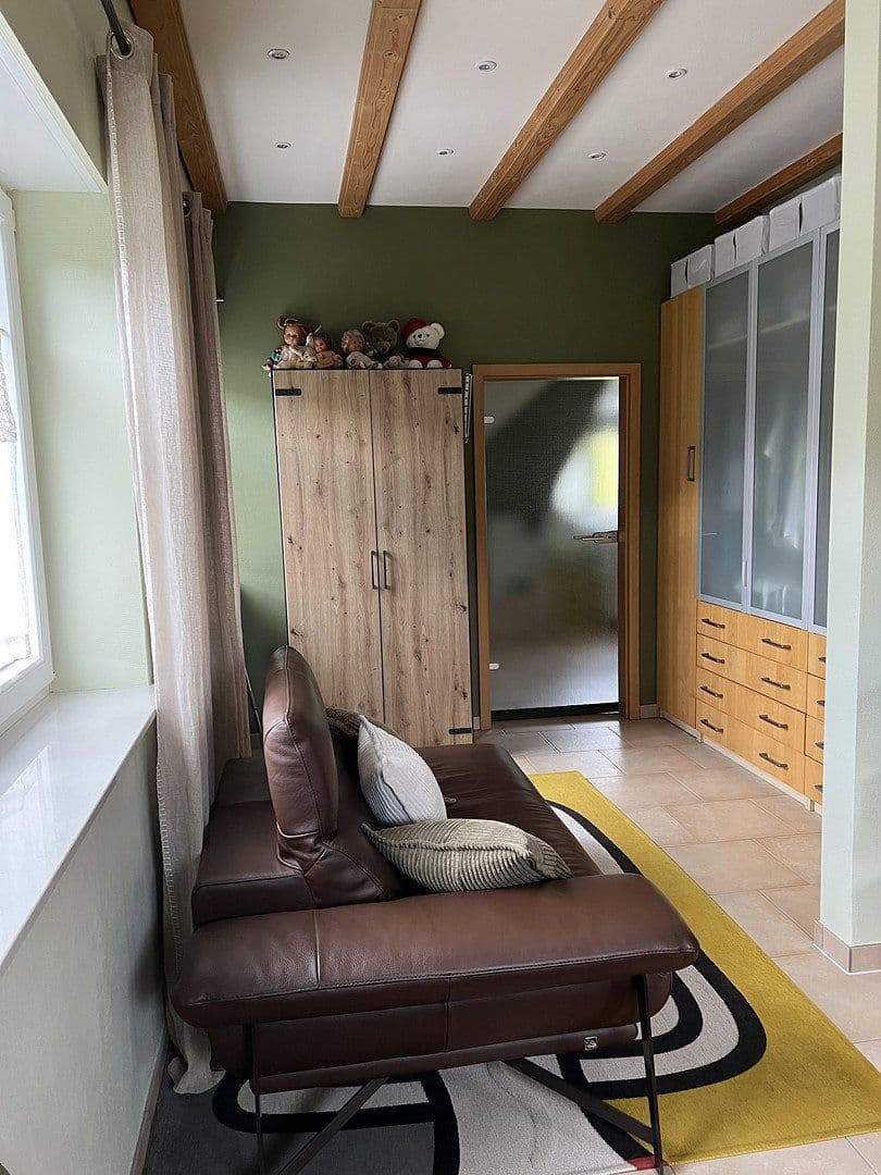 Predaj domu 143 m², pozemok 331 m², Obernhof, Porýnie-Falcko Predaj domu 143 m², pozemok 331 m², Obernhof, Porýnie-Falcko