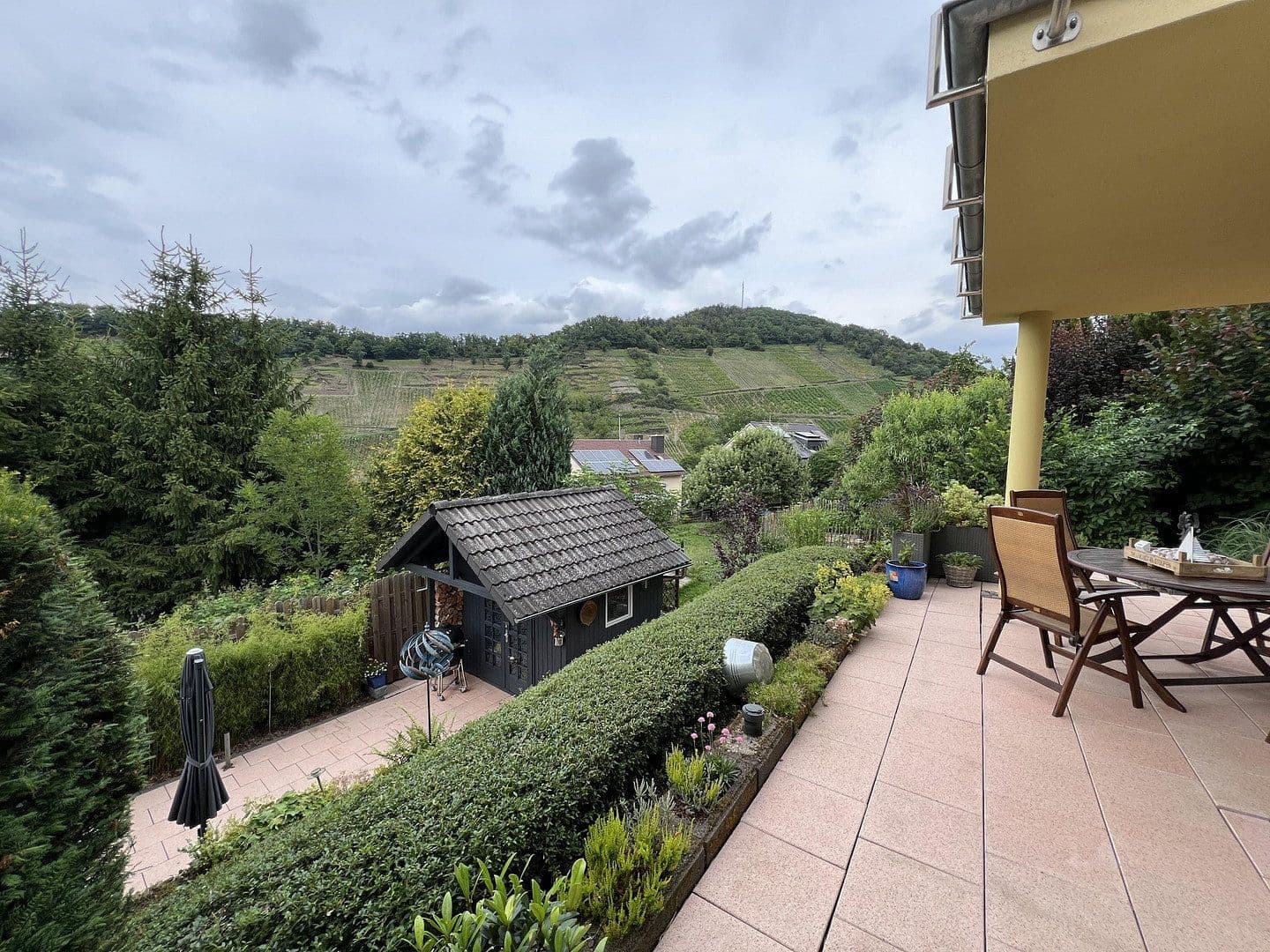 Predaj domu 143 m², pozemok 331 m², Obernhof, Porýnie-Falcko Predaj domu 143 m², pozemok 331 m², Obernhof, Porýnie-Falcko