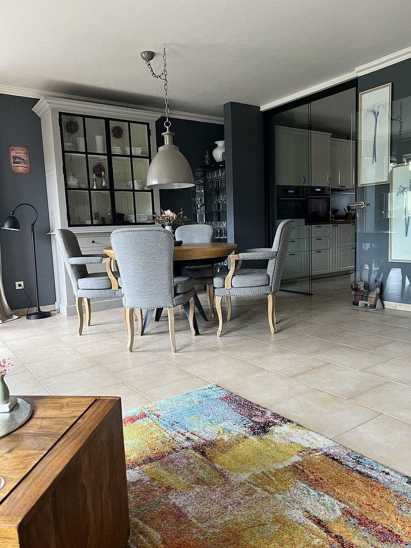 Predaj domu 143 m², pozemok 331 m², Obernhof, Porýnie-Falcko Predaj domu 143 m², pozemok 331 m², Obernhof, Porýnie-Falcko