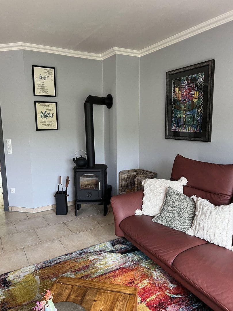 Predaj domu 143 m², pozemok 331 m², Obernhof, Porýnie-Falcko Predaj domu 143 m², pozemok 331 m², Obernhof, Porýnie-Falcko