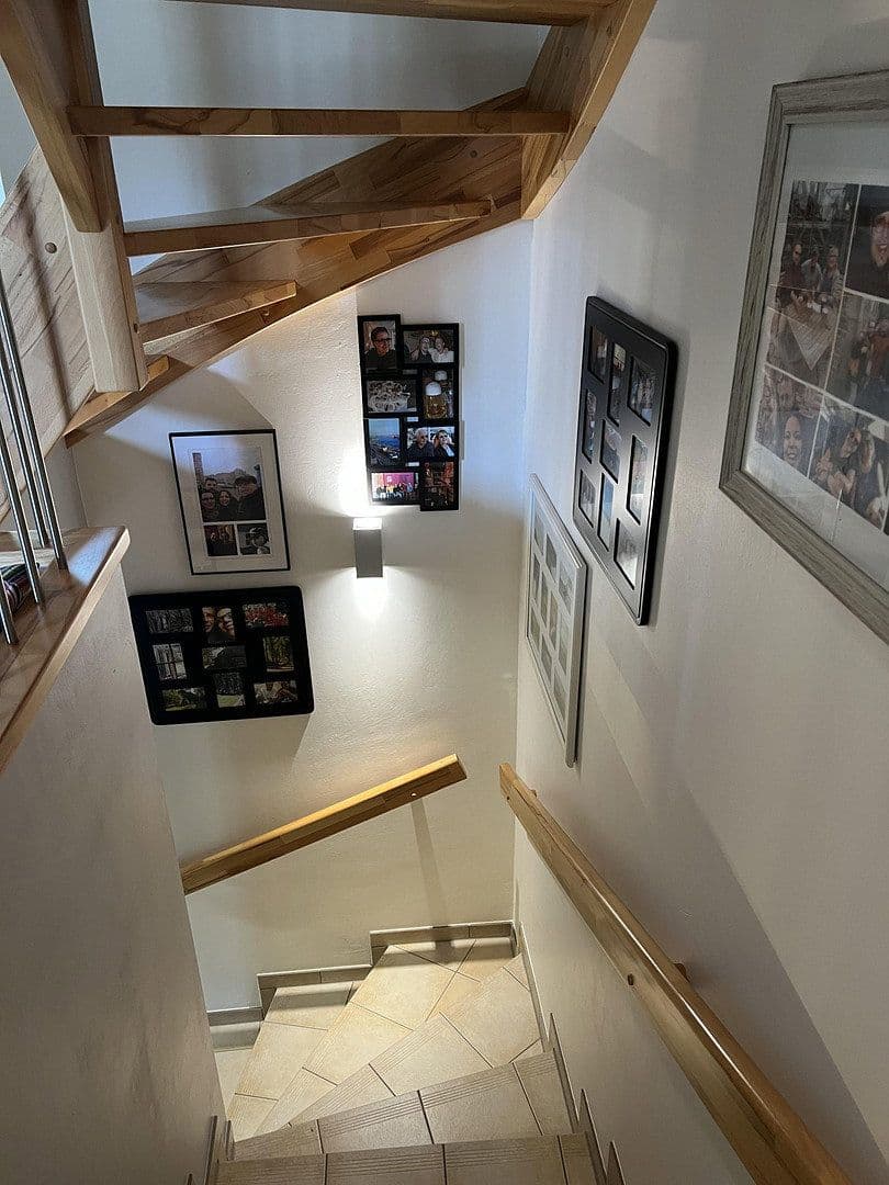 Predaj domu 143 m², pozemok 331 m², Obernhof, Porýnie-Falcko Predaj domu 143 m², pozemok 331 m², Obernhof, Porýnie-Falcko