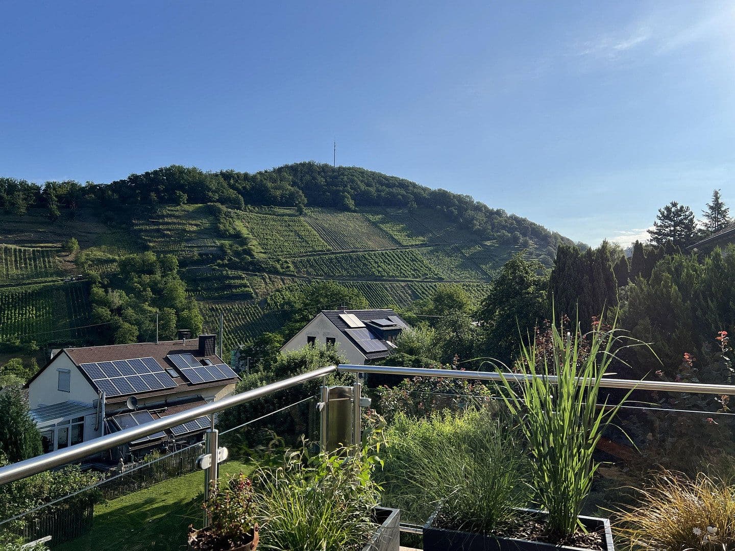 Predaj domu 143 m², pozemok 331 m², Obernhof, Porýnie-Falcko Predaj domu 143 m², pozemok 331 m², Obernhof, Porýnie-Falcko