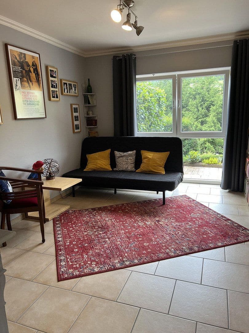 Predaj domu 143 m², pozemok 331 m², Obernhof, Porýnie-Falcko Predaj domu 143 m², pozemok 331 m², Obernhof, Porýnie-Falcko