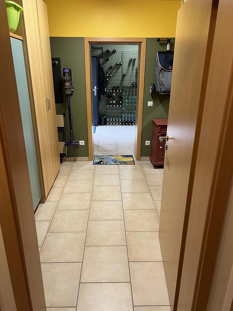 Predaj domu 143 m², pozemok 331 m², Obernhof, Porýnie-Falcko Predaj domu 143 m², pozemok 331 m², Obernhof, Porýnie-Falcko