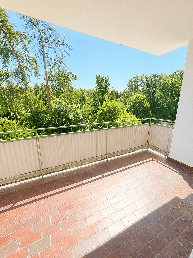 Prenájom bytu 2-izbový 62 m², Neu-Isenburg, Hesensko Prenájom bytu 2-izbový 62 m², Neu-Isenburg, Hesensko