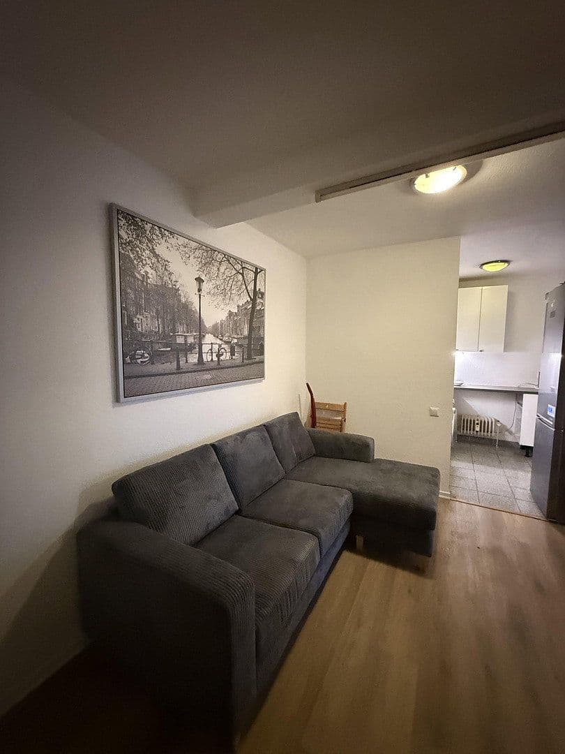 Prenájom bytu 60 m², Luxemburger Str. 124, Köln, Severné Porýnie - Westfálsko Prenájom bytu 60 m², Luxemburger Str. 124, Köln, Severné Porýnie - Westfálsko