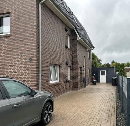 Prenájom bytu 3-izbový 107 m², An der alten Bundesstraße 8, Schortens, Dolné Sasko Prenájom bytu 3-izbový 107 m², An der alten Bundesstraße 8, Schortens, Dolné Sasko