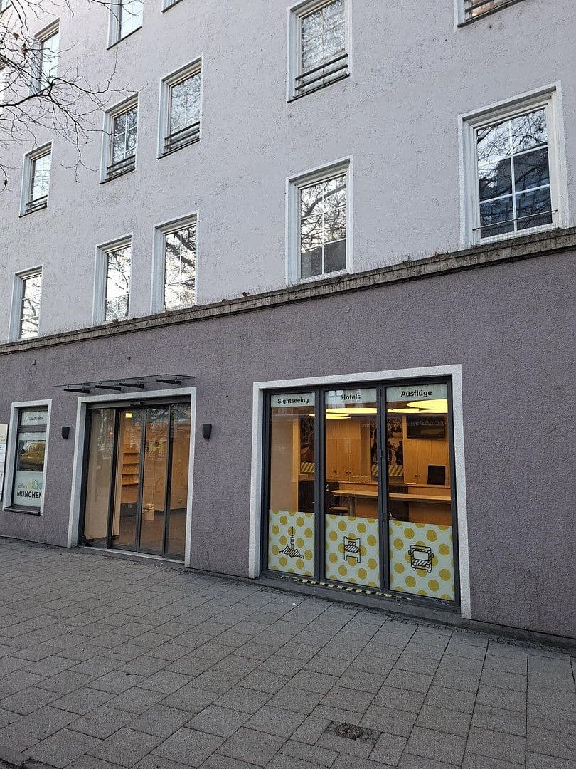 Prenájom kancelárie 271 m², Luisenstr. 1, München, Bavorsko Prenájom kancelárie 271 m², Luisenstr. 1, München, Bavorsko