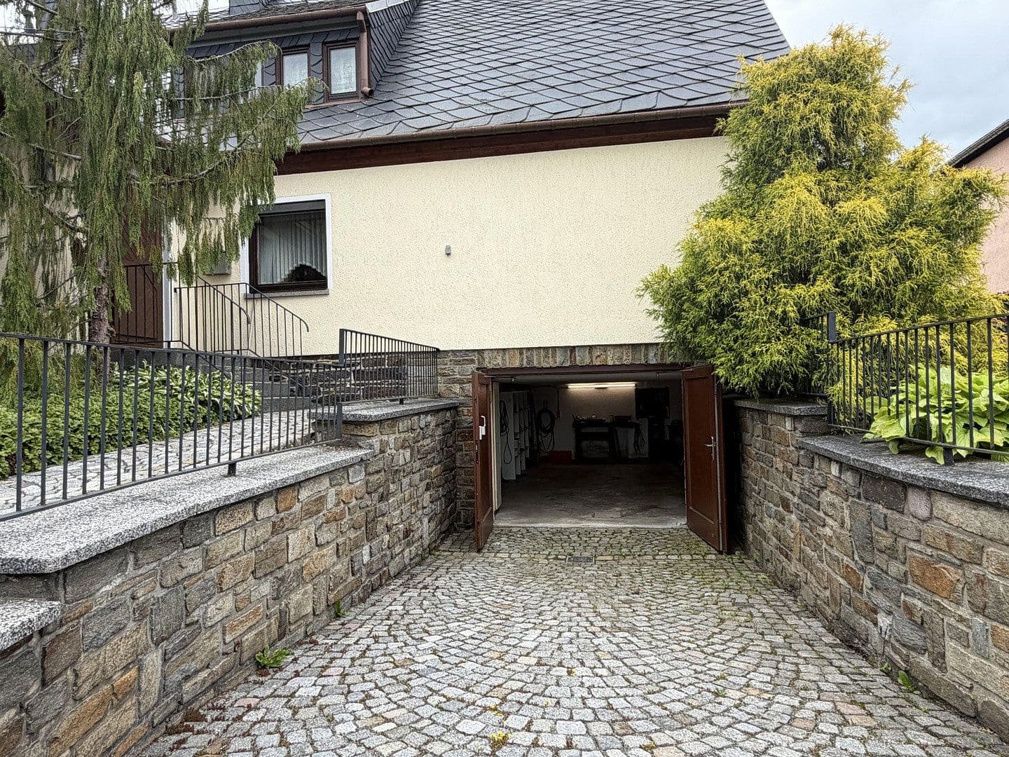 Predaj domu 124 m², pozemok 760 m², Annaberg-Buchholz, Sasko Predaj domu 124 m², pozemok 760 m², Annaberg-Buchholz, Sasko