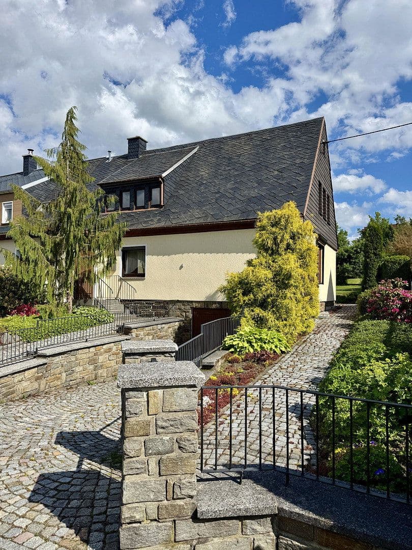 Predaj domu 124 m², pozemok 760 m², Annaberg-Buchholz, Sasko Predaj domu 124 m², pozemok 760 m², Annaberg-Buchholz, Sasko