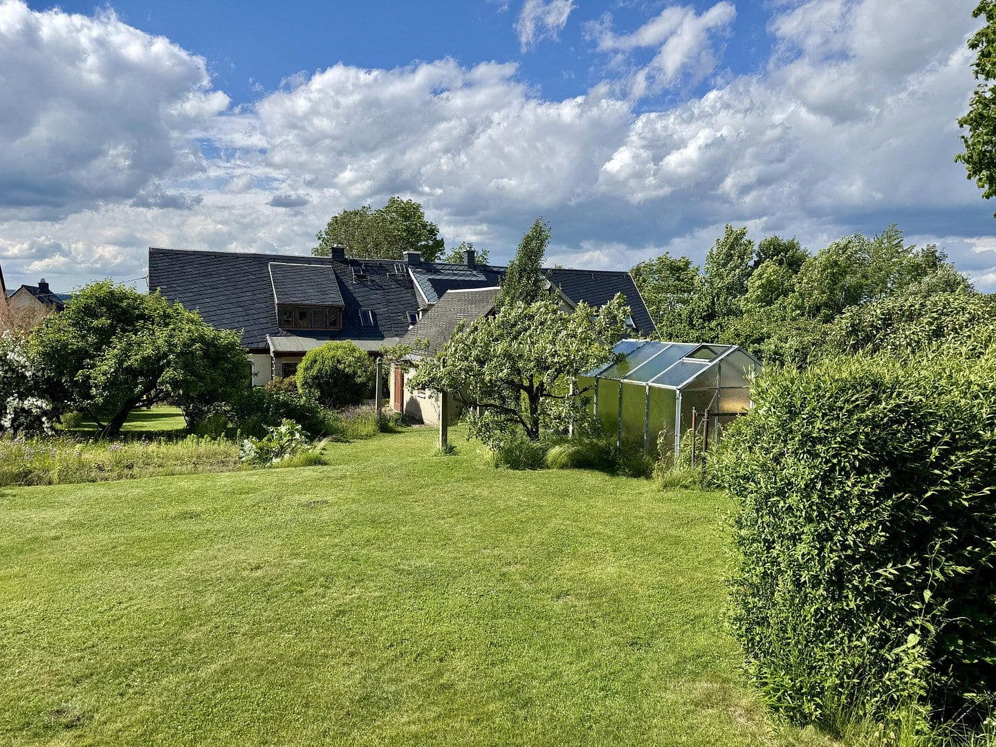 Predaj domu 124 m², pozemok 760 m², Annaberg-Buchholz, Sasko Predaj domu 124 m², pozemok 760 m², Annaberg-Buchholz, Sasko