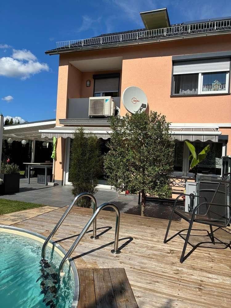 Predaj domu 146 m², pozemok 369 m², Danziger Straße 24, Heilbronn, Bádensko-Wurttembersko Predaj domu 146 m², pozemok 369 m², Danziger Straße 24, Heilbronn, Bádensko-Wurttembersko