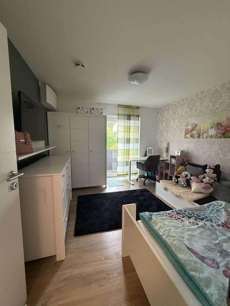 Predaj domu 146 m², pozemok 369 m², Danziger Straße 24, Heilbronn, Bádensko-Wurttembersko Predaj domu 146 m², pozemok 369 m², Danziger Straße 24, Heilbronn, Bádensko-Wurttembersko