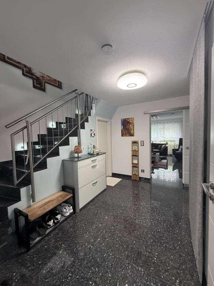 Predaj domu 146 m², pozemok 369 m², Danziger Straße 24, Heilbronn, Bádensko-Wurttembersko Predaj domu 146 m², pozemok 369 m², Danziger Straße 24, Heilbronn, Bádensko-Wurttembersko
