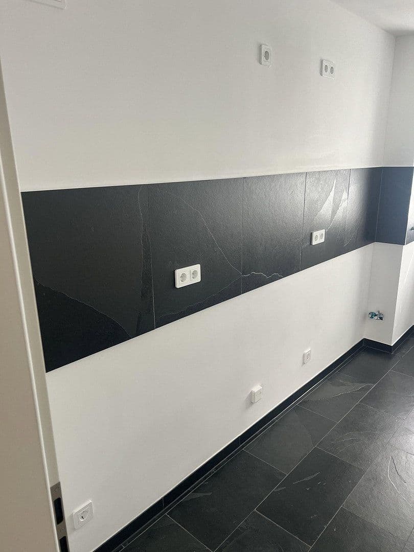 Prenájom bytu 2-izbový 55 m², Düsseldorf, Severné Porýnie - Westfálsko Prenájom bytu 2-izbový 55 m², Düsseldorf, Severné Porýnie - Westfálsko