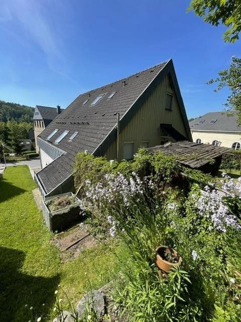 Predaj domu 340 m², pozemok 617 m², Burkhardtsdorf, Sasko Predaj domu 340 m², pozemok 617 m², Burkhardtsdorf, Sasko