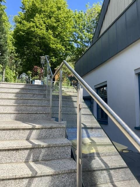 Predaj domu 340 m², pozemok 617 m², Burkhardtsdorf, Sasko Predaj domu 340 m², pozemok 617 m², Burkhardtsdorf, Sasko