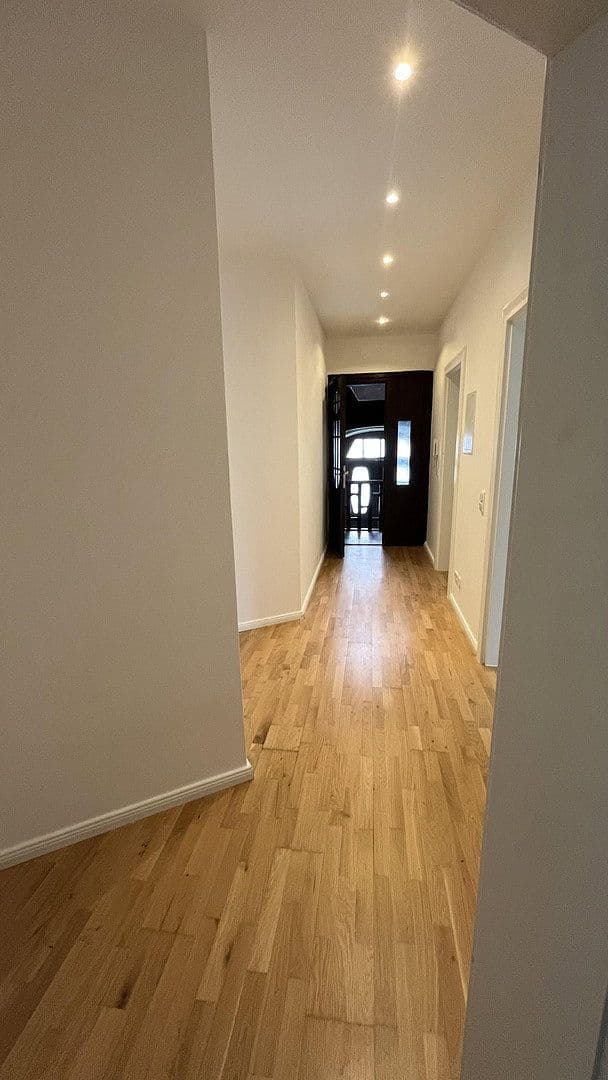 Prenájom bytu 2-izbový 56 m², Lutherstraße 24, Leipzig, Sasko Prenájom bytu 2-izbový 56 m², Lutherstraße 24, Leipzig, Sasko