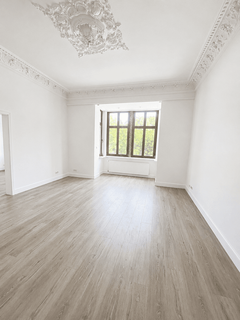 Prenájom bytu 4-izbový 94 m², Uellendahlerstr. 91, Wuppertal, Severné Porýnie - Westfálsko Prenájom bytu 4-izbový 94 m², Uellendahlerstr. 91, Wuppertal, Severné Porýnie - Westfálsko