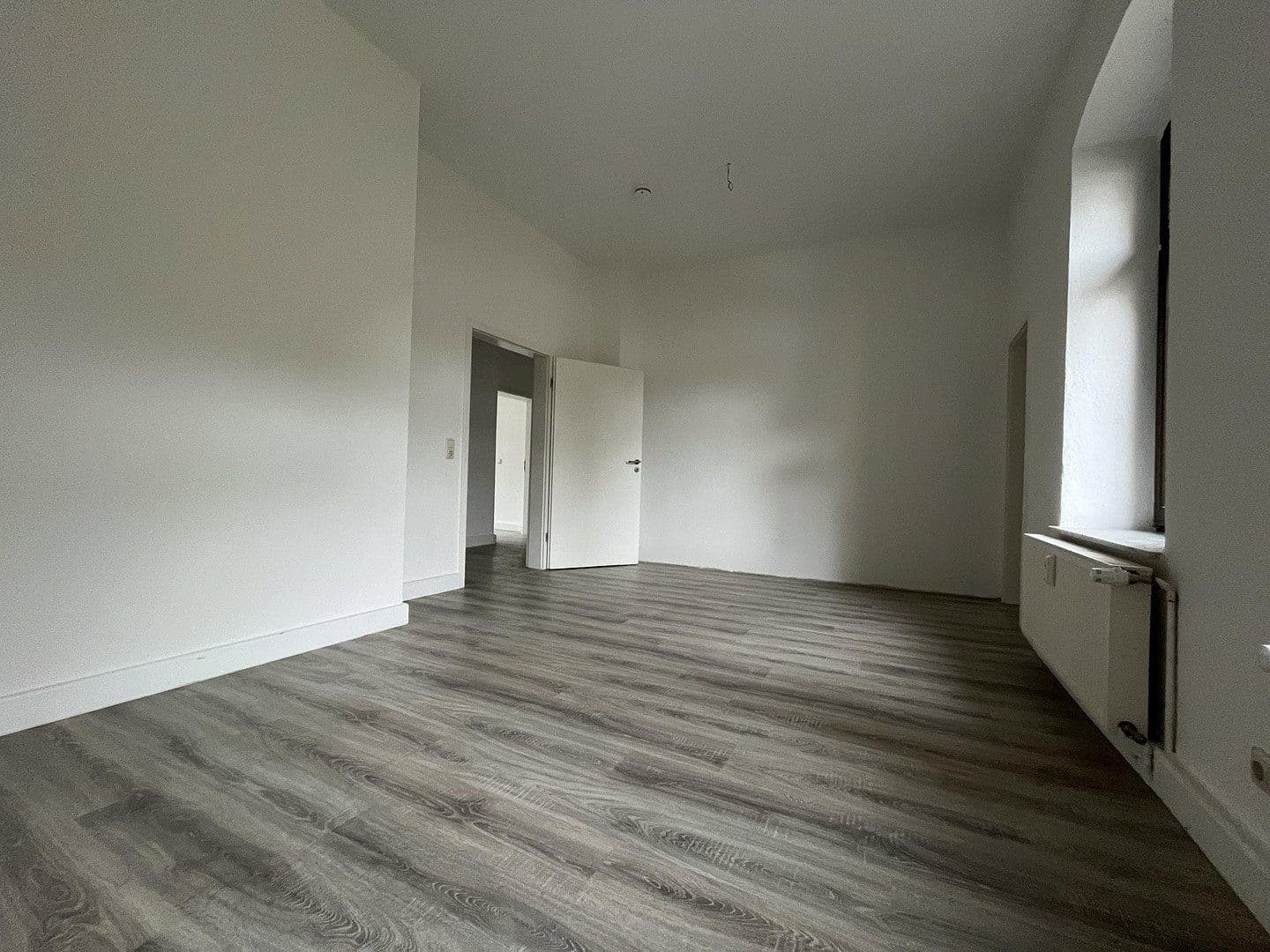 Prenájom bytu 3-izbový 78 m², Kolpingstraße 36, Zwickau, Sasko Prenájom bytu 3-izbový 78 m², Kolpingstraße 36, Zwickau, Sasko