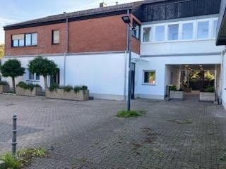 Prenájom bytu 3-izbový 89 m², Barrensteinstrasse 4-6, Nörvenich, Severné Porýnie - Westfálsko Prenájom bytu 3-izbový 89 m², Barrensteinstrasse 4-6, Nörvenich, Severné Porýnie - Westfálsko