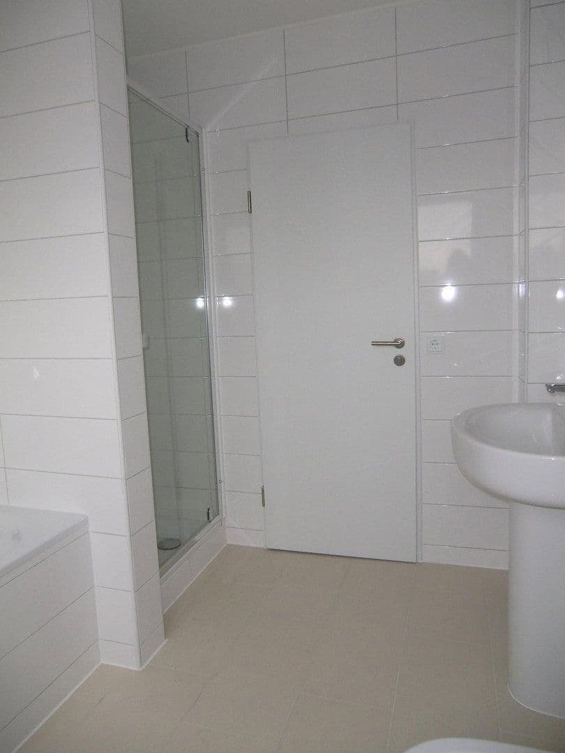 Prenájom bytu 3-izbový 89 m², Barrensteinstrasse 4-6, Nörvenich, Severné Porýnie - Westfálsko Prenájom bytu 3-izbový 89 m², Barrensteinstrasse 4-6, Nörvenich, Severné Porýnie - Westfálsko